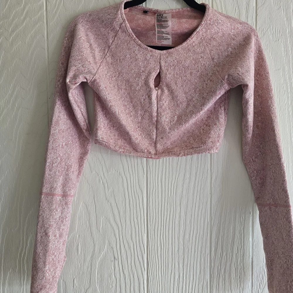 Gymshark Long Sleeve Crop Top Sz S - Picture 2 of 6